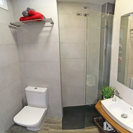 Apto De Diseno Reformado Supercentrico 5 Min Playa 알리칸테